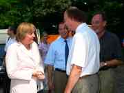 Die CDU-Vorsitzende Angela Merkel besuch...