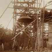 Bau der Kuppel, 1899.<P>
...