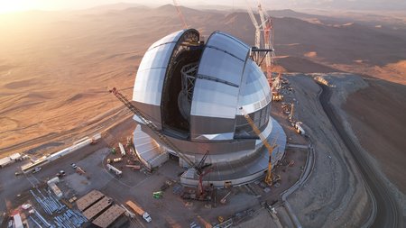 Das im Bau befindliche ELT der ESO im April 2026