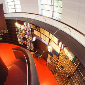 Look into rotunda