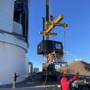 IMG_4732_lowres-spectrograph-crane
